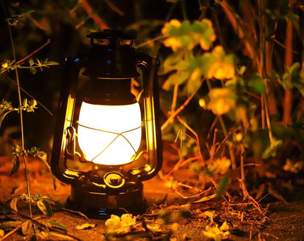 YAKii LED Vintage Flame Lantern